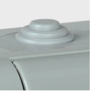 Два герметичных сальника под разный диаметр кабеля в комплекте.