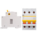 Увеличенная прочность корпуса в зоне присоединения проводников за счет двух дополнительных заклепок 