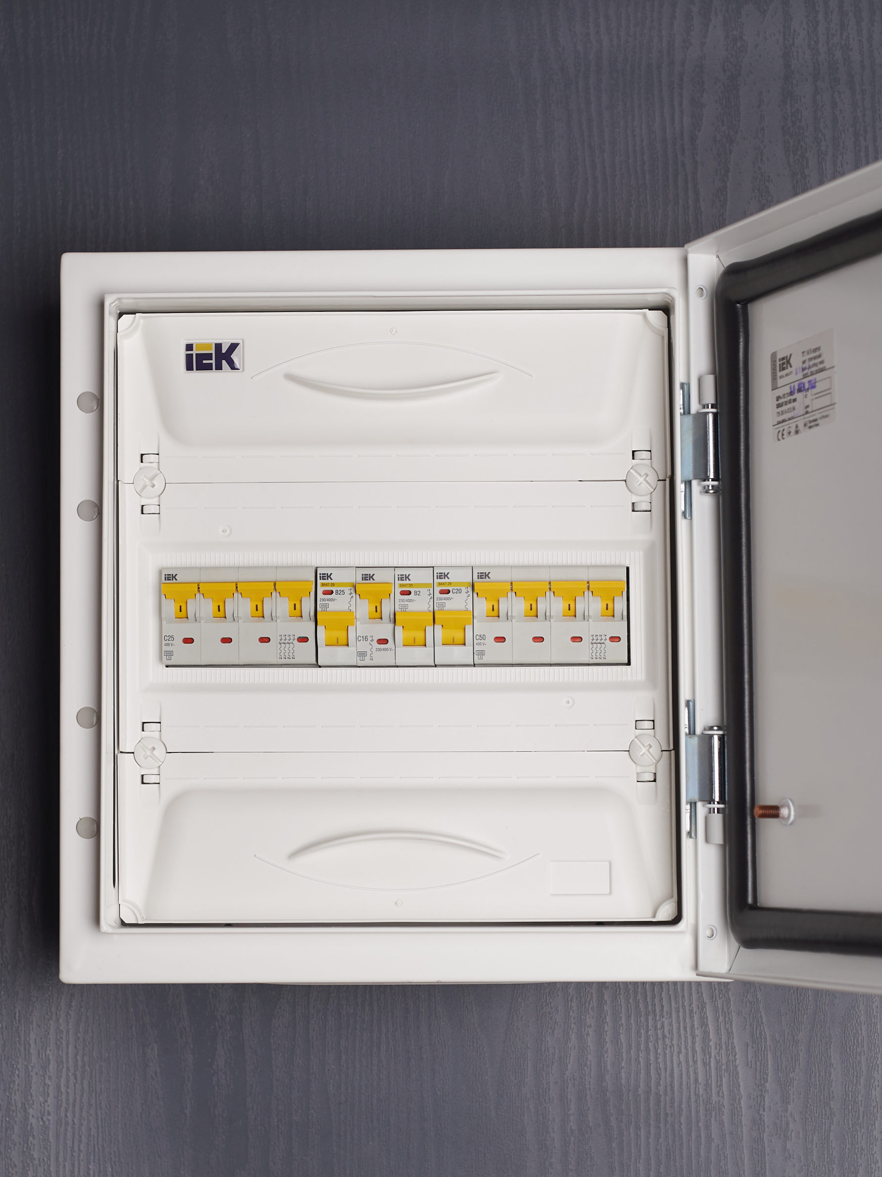 KARAT Автоматический выключатель ВА47-29 1P B 25А 4,5кА IEK