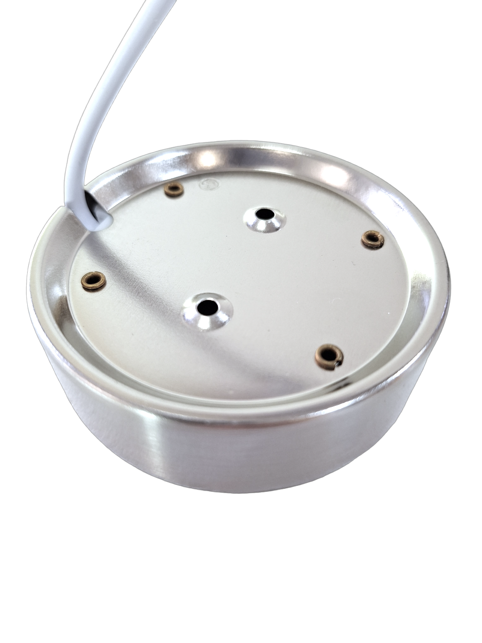 Основа из стали обеспечивает особую прочность