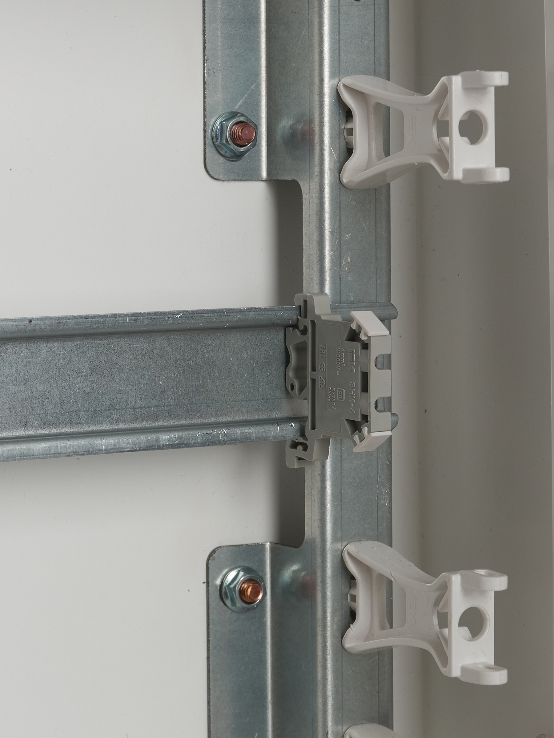 Зажим наборный ЗНИ-4мм2 (JXB35А) серый IEK