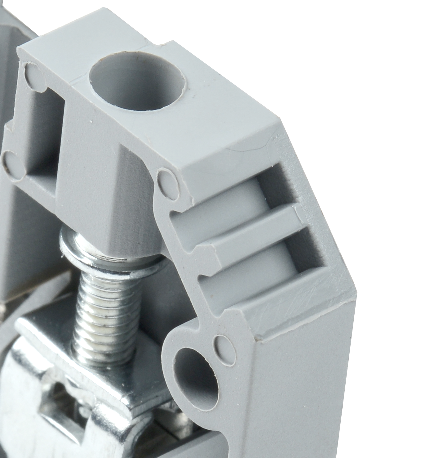 Универсальная маркировочная площадка для широкого ряда сечений проводников.