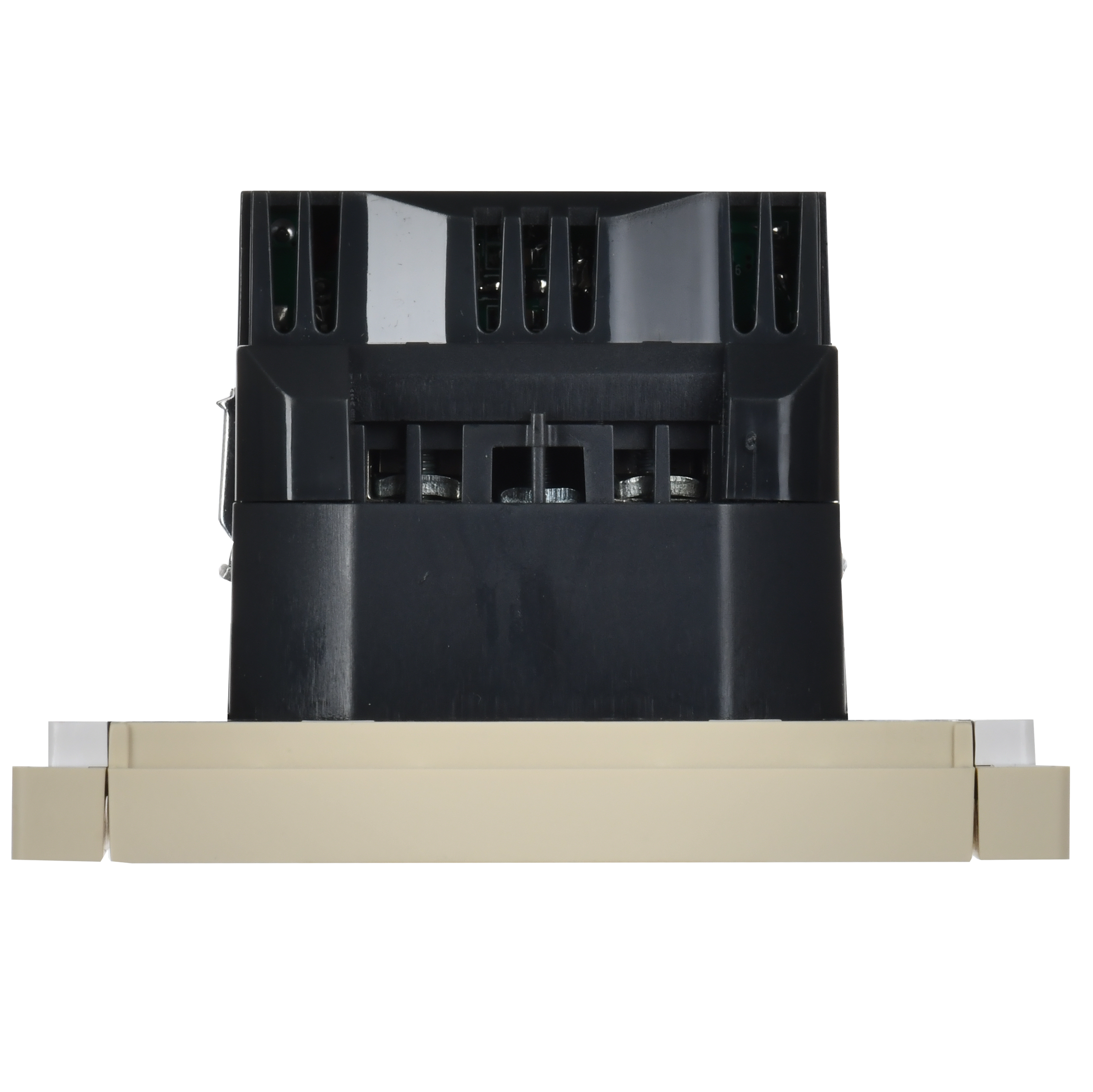 FORTE&PIANO Розетка 1-местная с заземлением с защитными шторками винтовое крепление 16А USB A+C 18Вт FP447 ваниль IEK