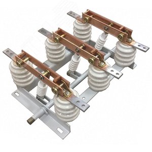 Разъединитель РВ-10/630 в комплекте с приводом ПР-10Б, вилками ВГ ВПУ