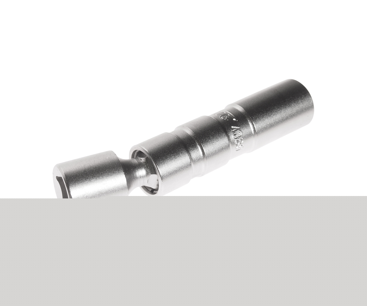 Головка свечная 3/8" 14мм L=90мм 12-ти гранная с шарниром JTC