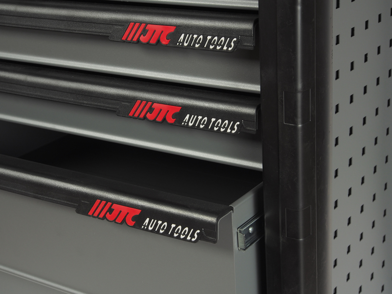 Тележка инструментальная 7 секций серая JTC