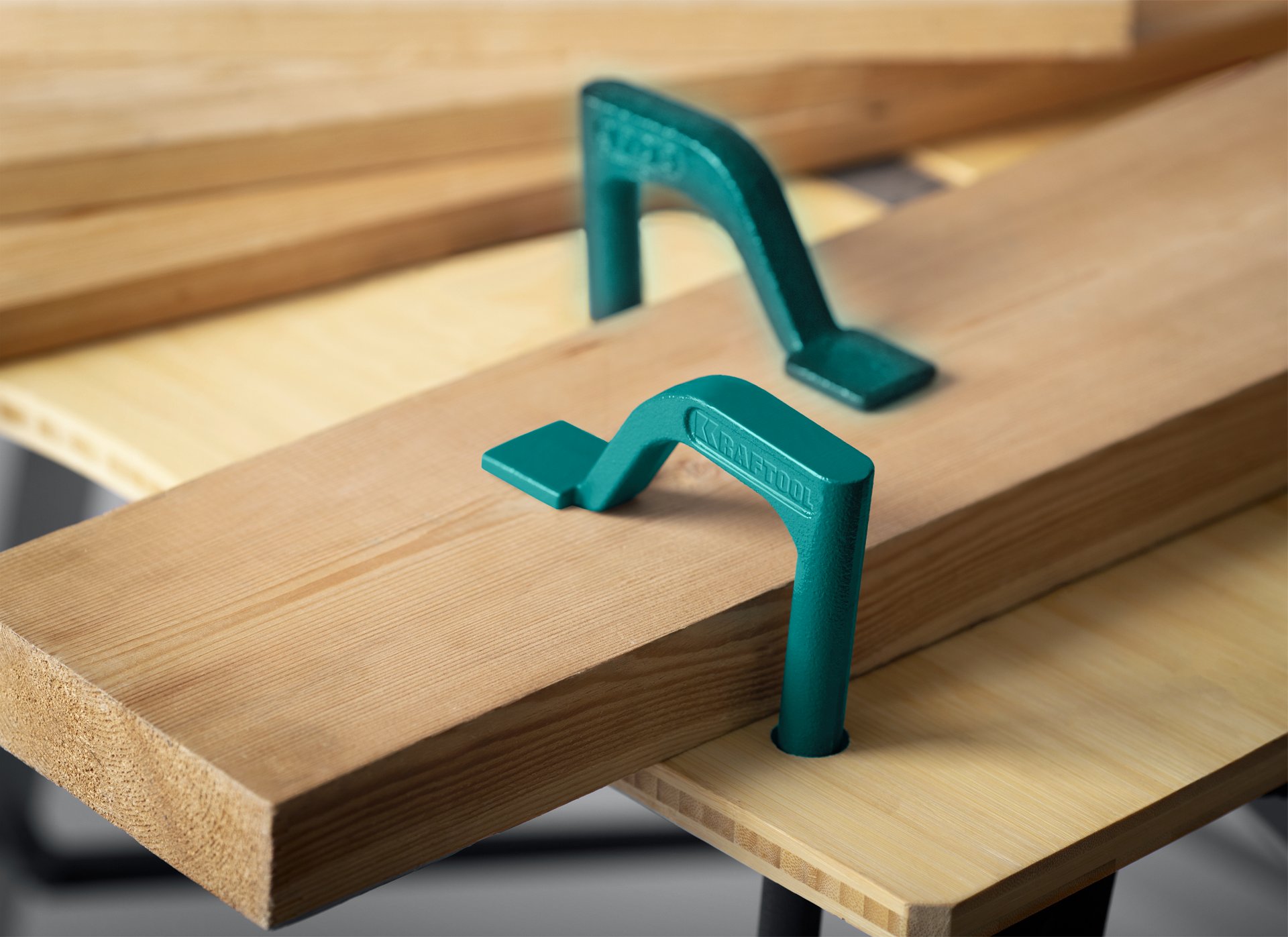 KRAFTOOL KRAFTFLEX MFT-HDC 200/110 в отверстия 20 мм, Верстачный прижим (32803)