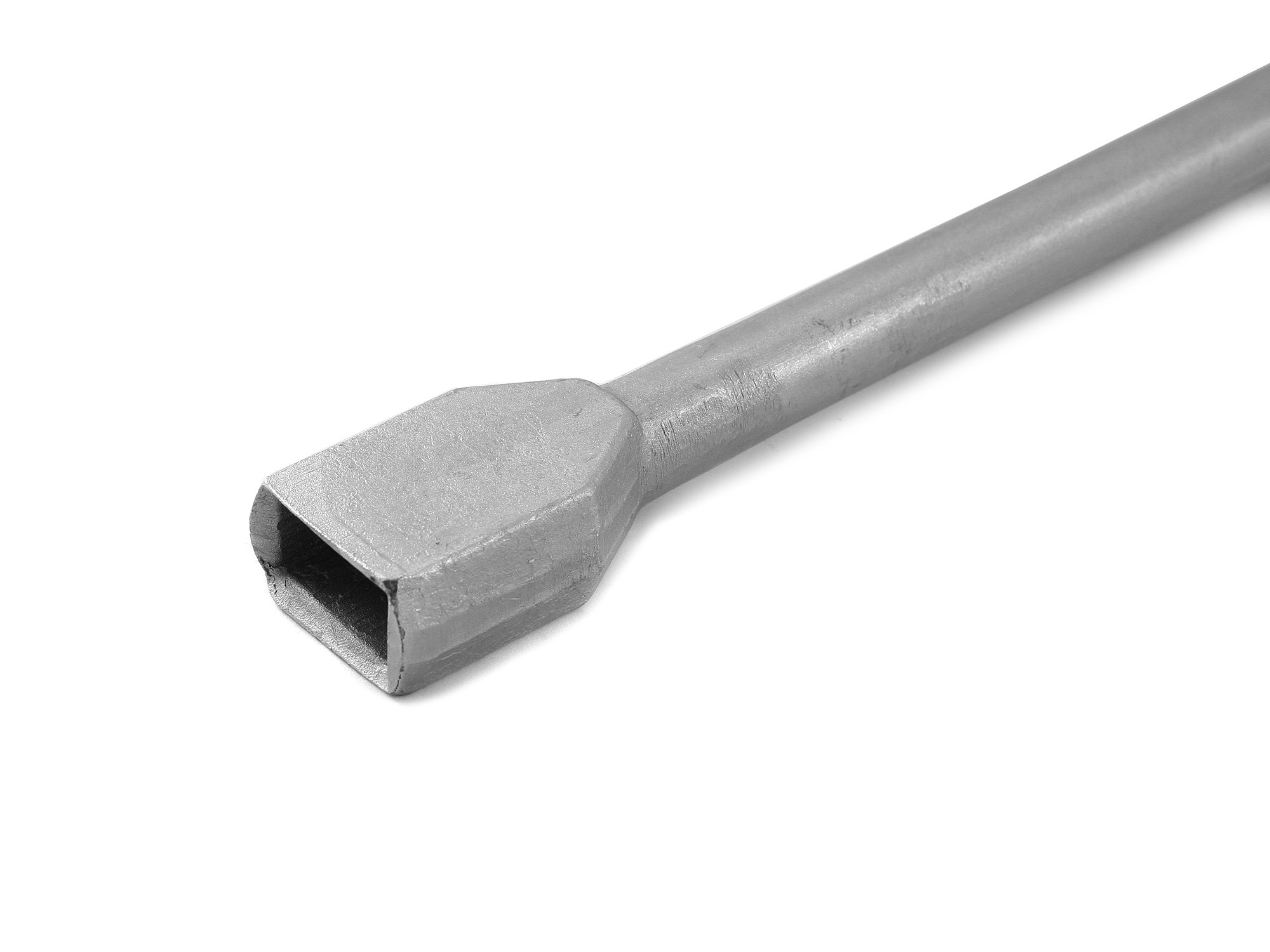 Лопатка монтажная 600 с прямоугольным отверстием под удлинитель (Газель) исполнение 3 КЗСМИ