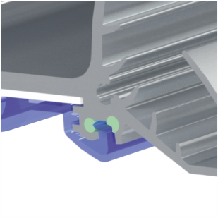 Двойной контур герметизации обеспечивает высокую влагозащищенность светильника