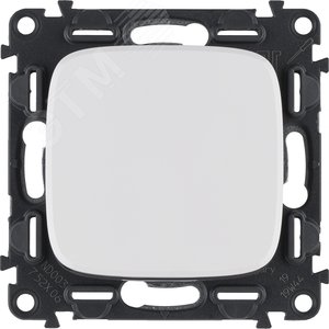 Valena ALLURE Переключатель 10АХ 250В с лицевой панелью Безвинтовые зажимы Белый