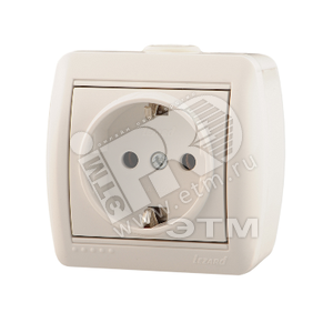 HATA Розетка с заземлением в сборе белая