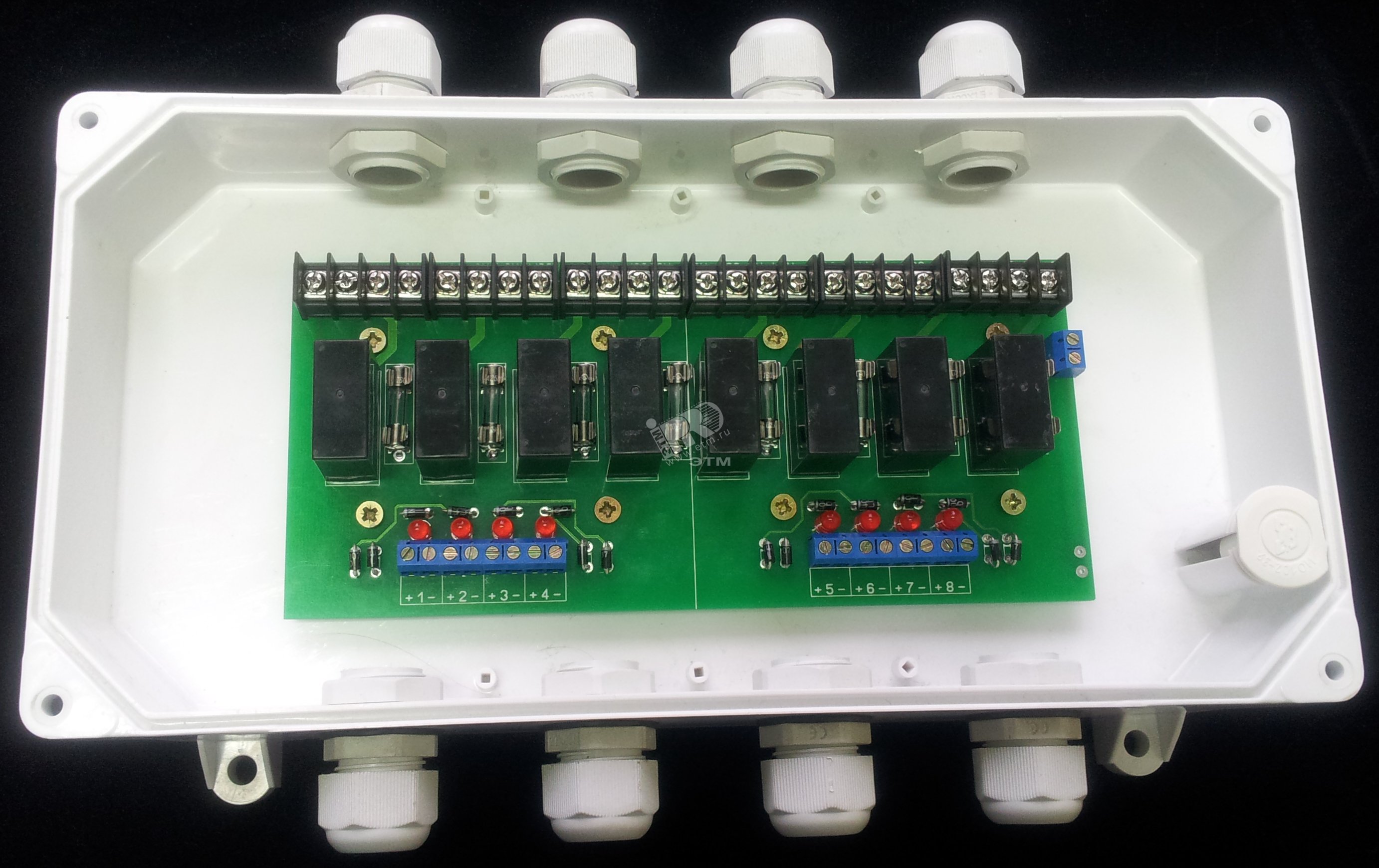 Устройство управления и коммутации УУК-12-08      ПАШК.425412.027ТУ