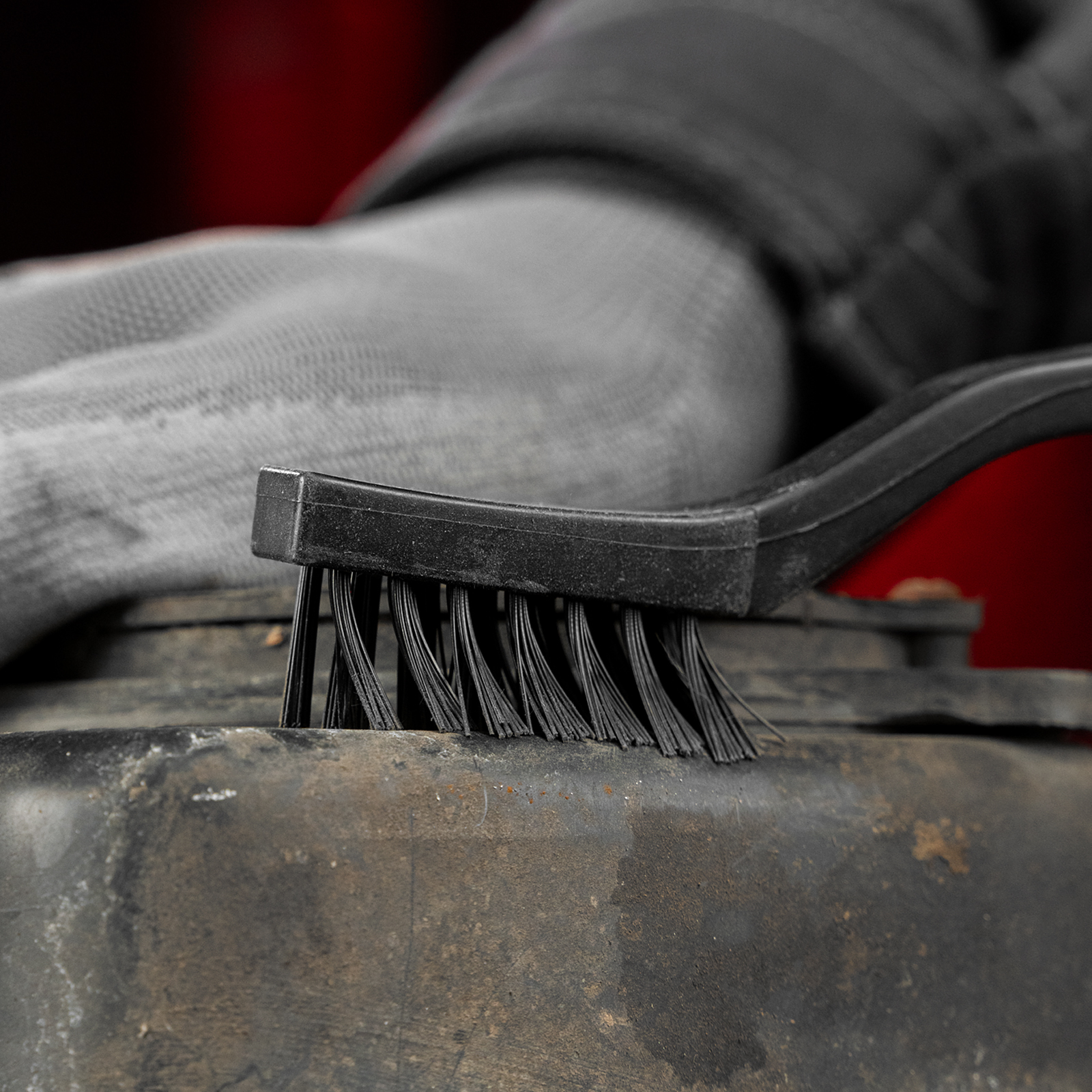 Набор щеток, 3 шт, металлические с пластмассовой ручкой, малые Matrix