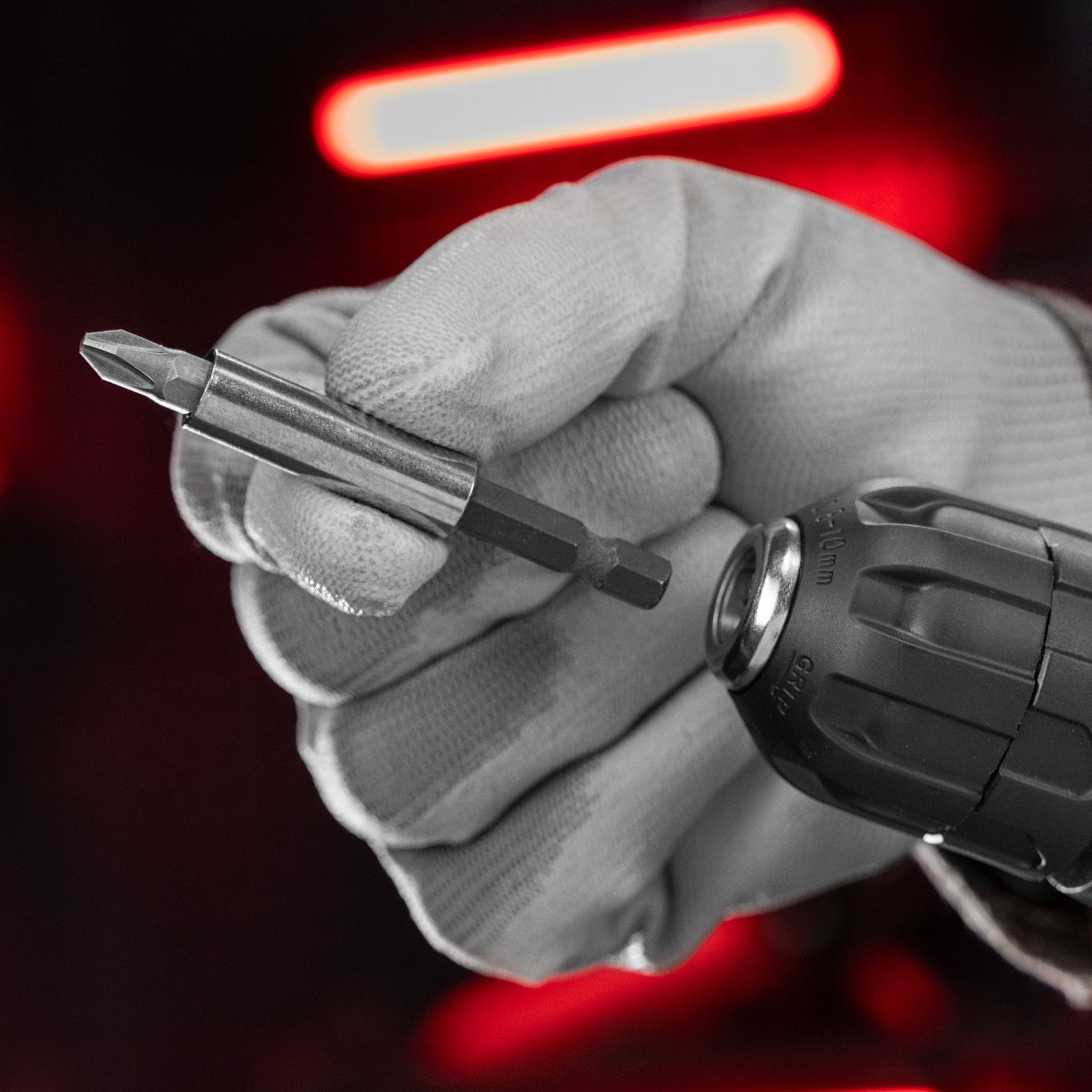 Набор бит, магнитный адаптер для бит, сталь 45Х, 7 предметов, пластиковый кейс Matrix