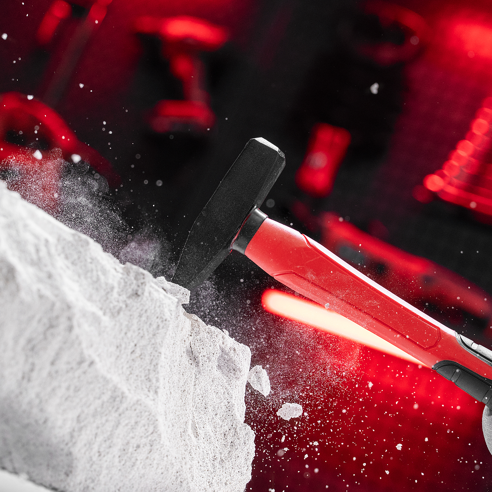 Молоток слесарный optimal, 200 г, фибергласовая обрезиненная рукоятка, квадратный боек Matrix