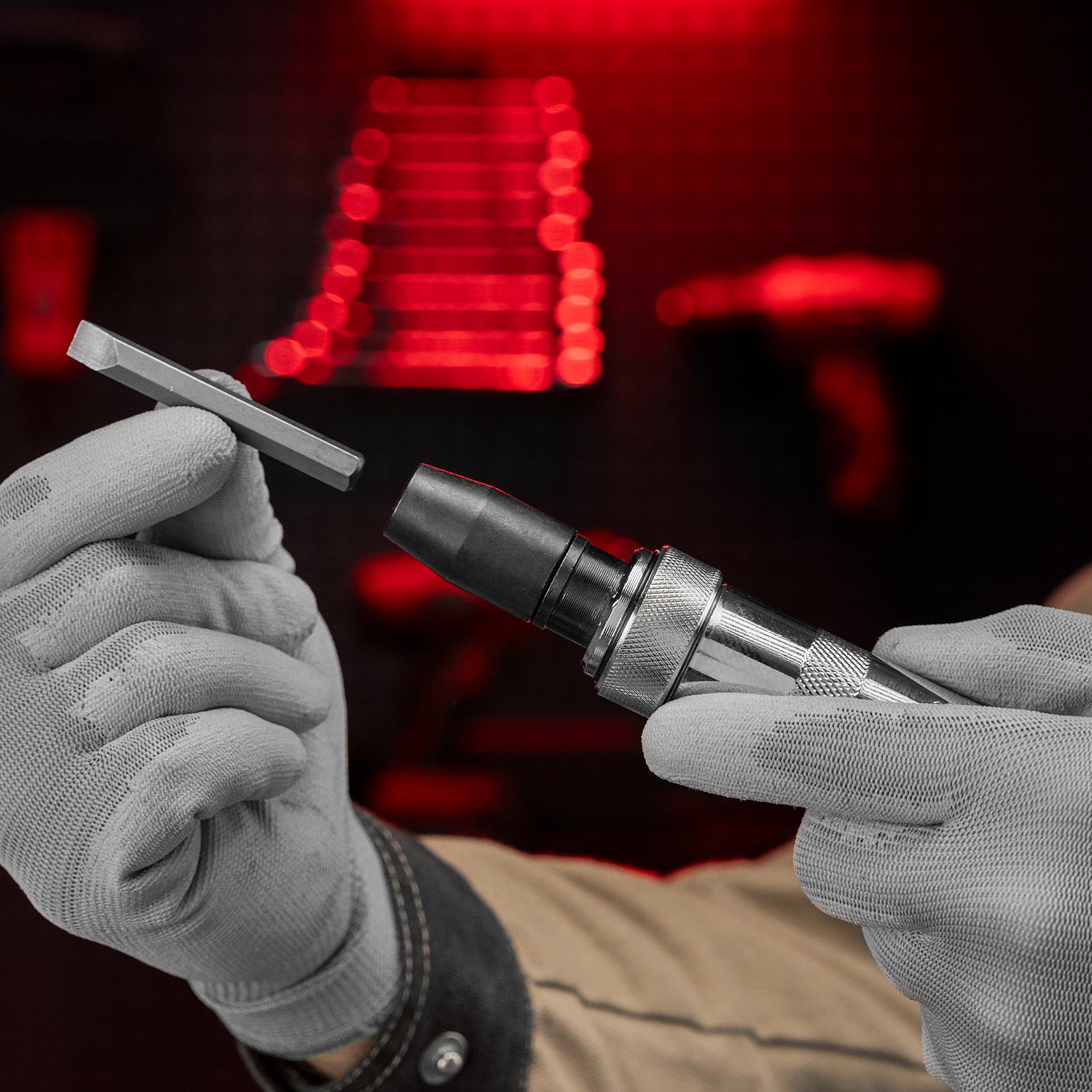 Отвертка ударно-поворотная 1/2, набор бит, 6 шт, пластиковый бокс Matrix