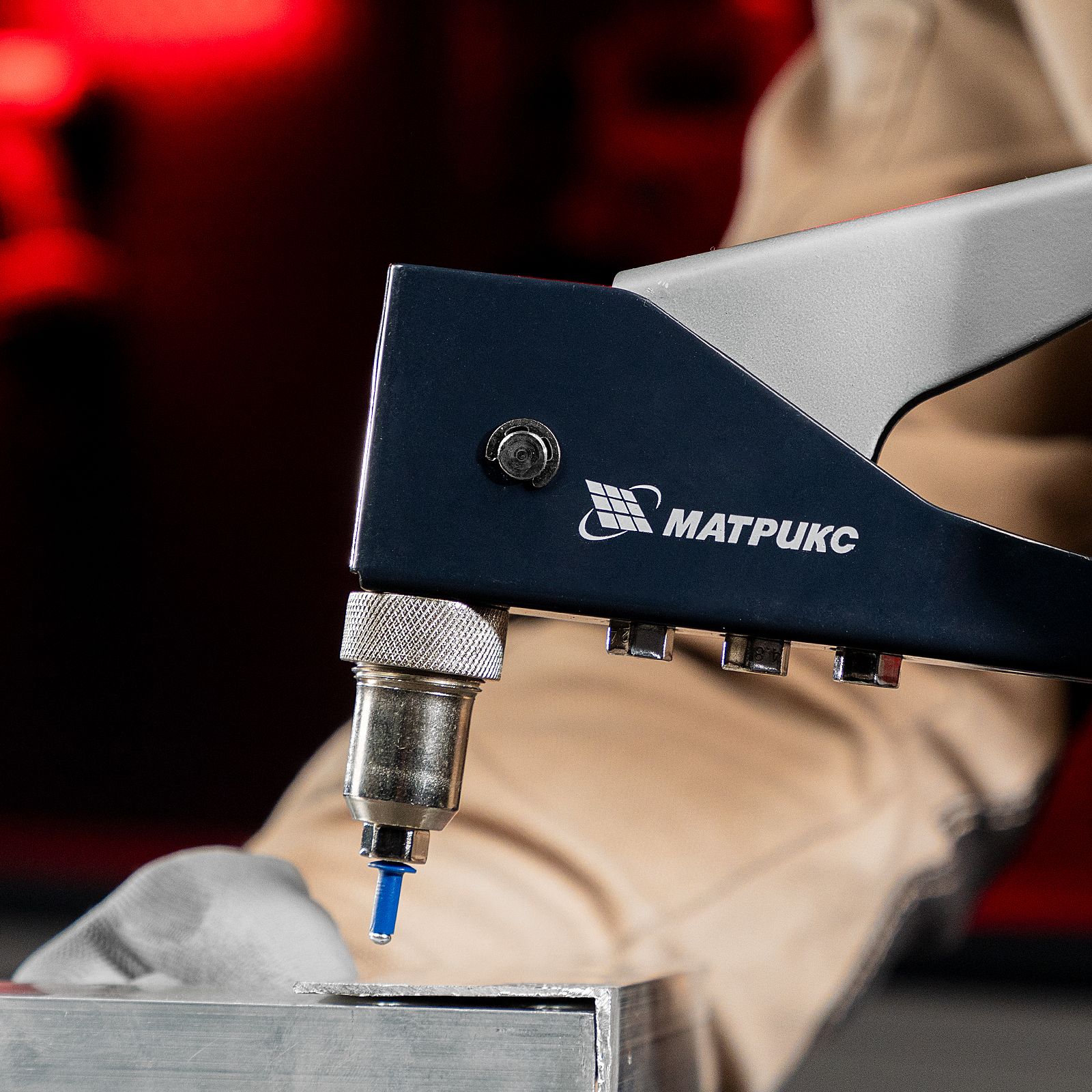 Заклепки 4.0 х 10 мм RAL 5005, синие, 50 шт Matrix