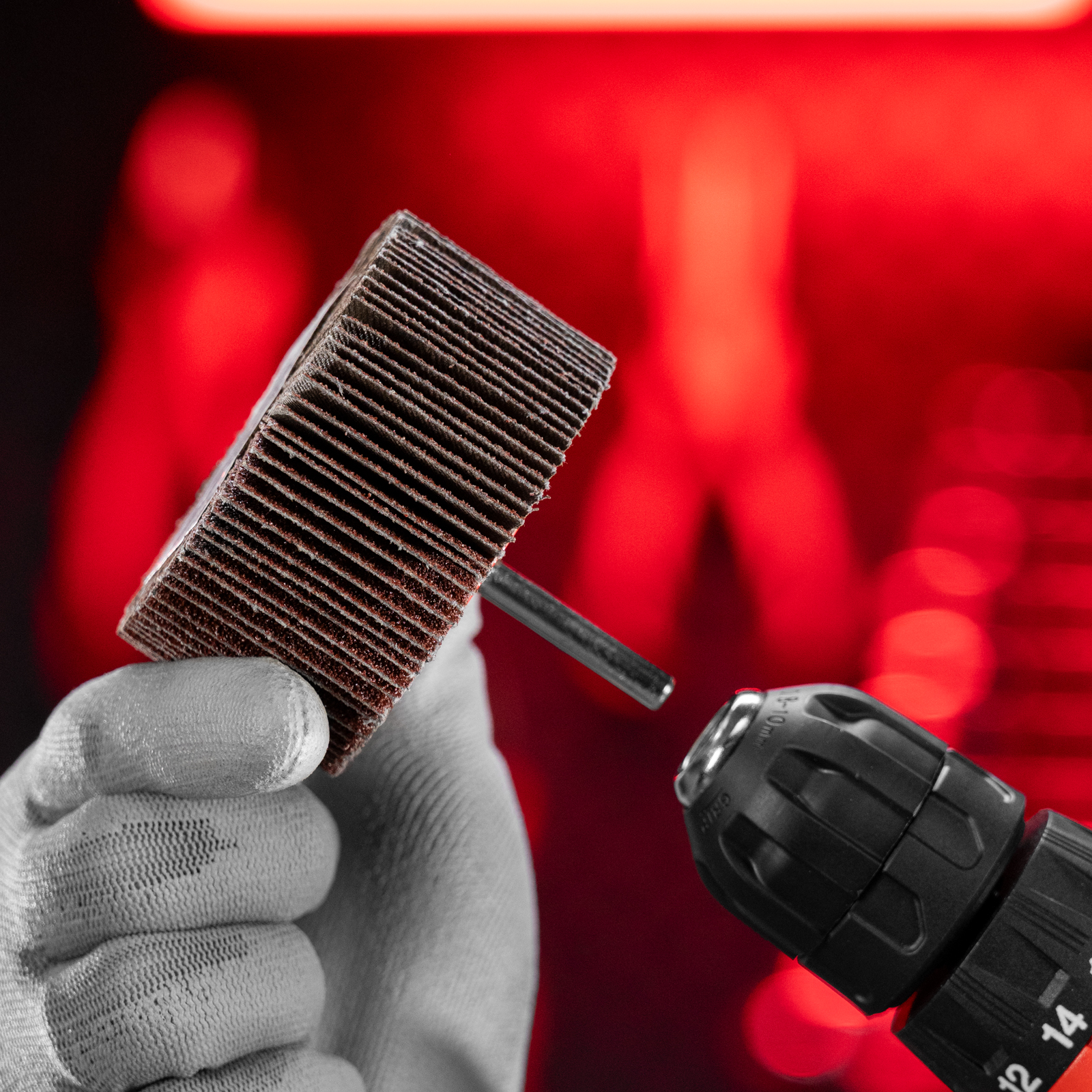 Круг лепестковый для дрели, 80 х 40 х 6 мм, P 80 Matrix