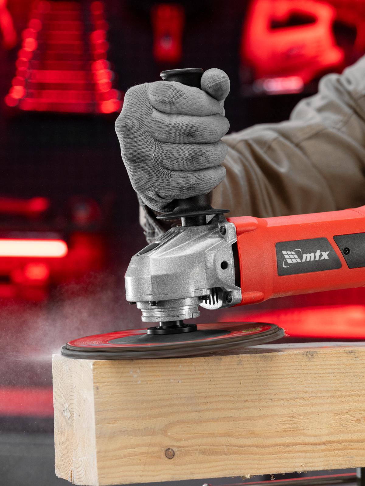 Круг лепестковый торцевой, P 80, 180 х 22.2 мм Matrix