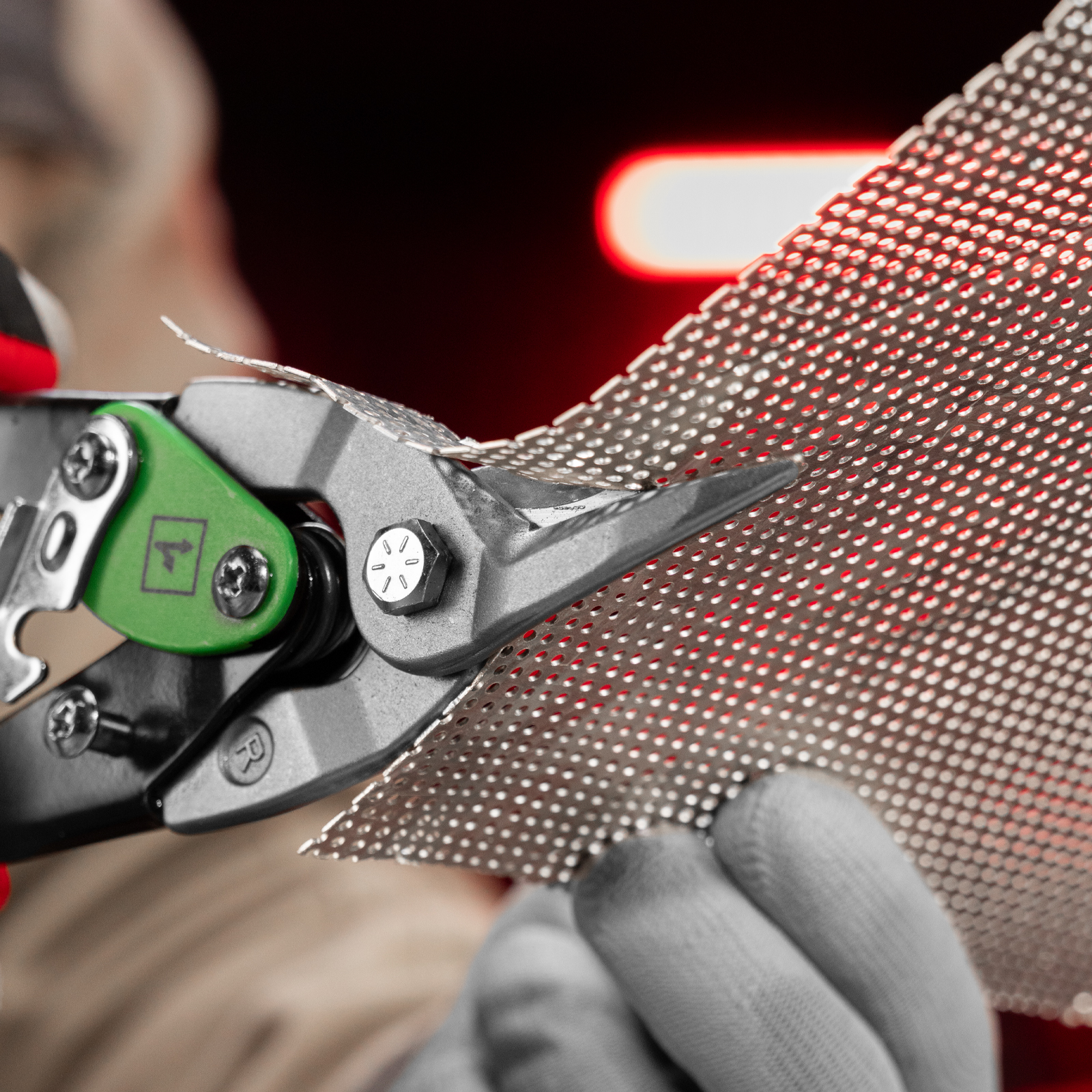 Ножницы по металлу, 250 мм, правый рез, сталь CRMO, двухкомпонентные рукоятки, PRO Matrix