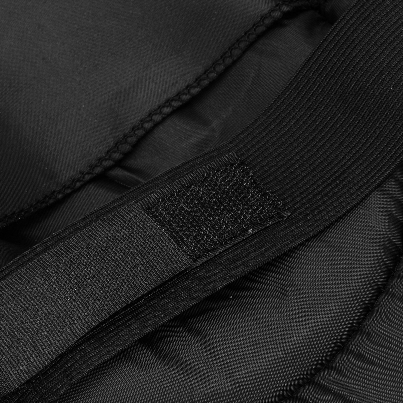 Наколенники защитные с пластиковыми чашками Matrix