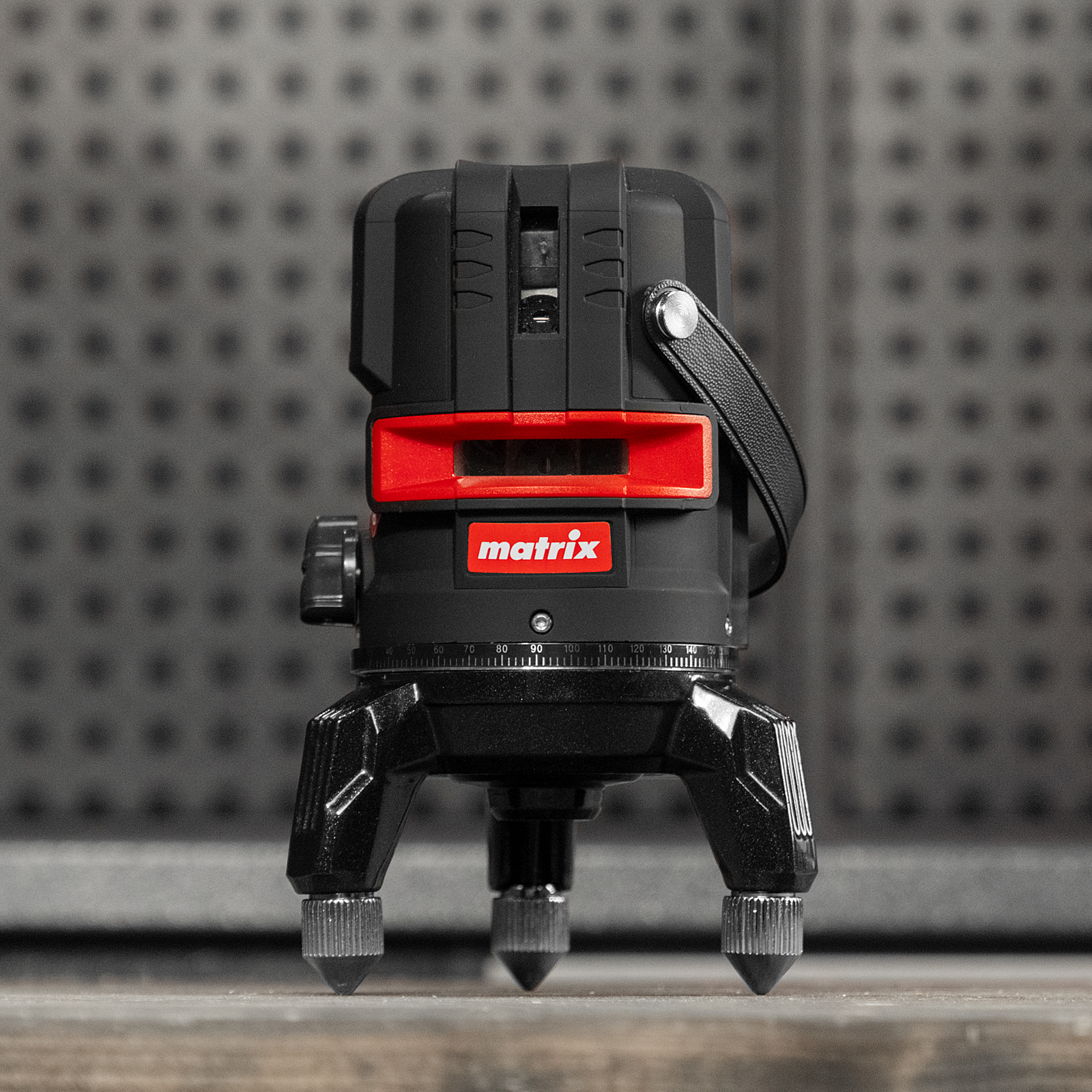 Лазерный уровень ML 05 Red, 20 м, 635 нм, резьба 5/8" Matrix