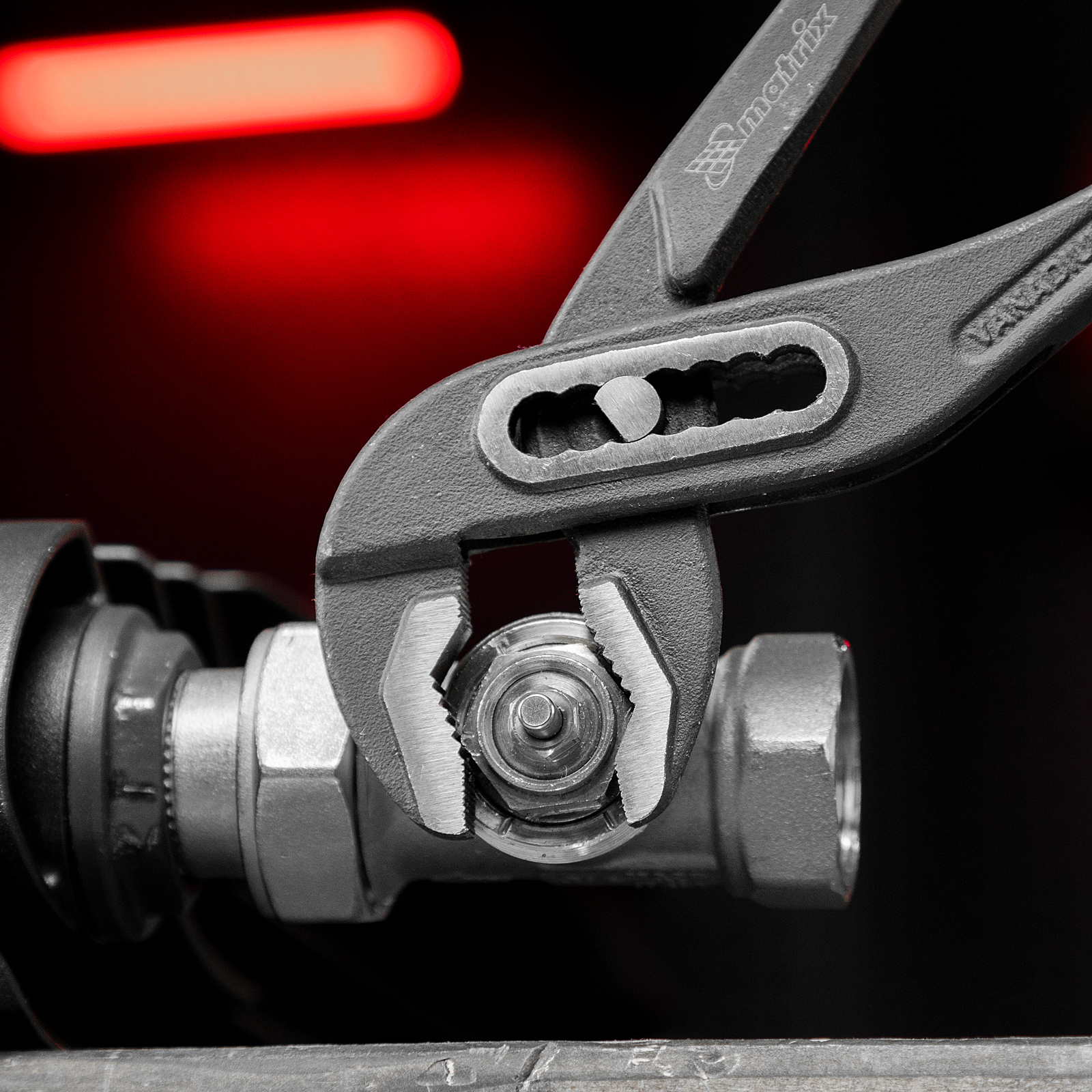 Клещи переставные 300 мм, хром-ванадий, обливные рукоятки Matrix