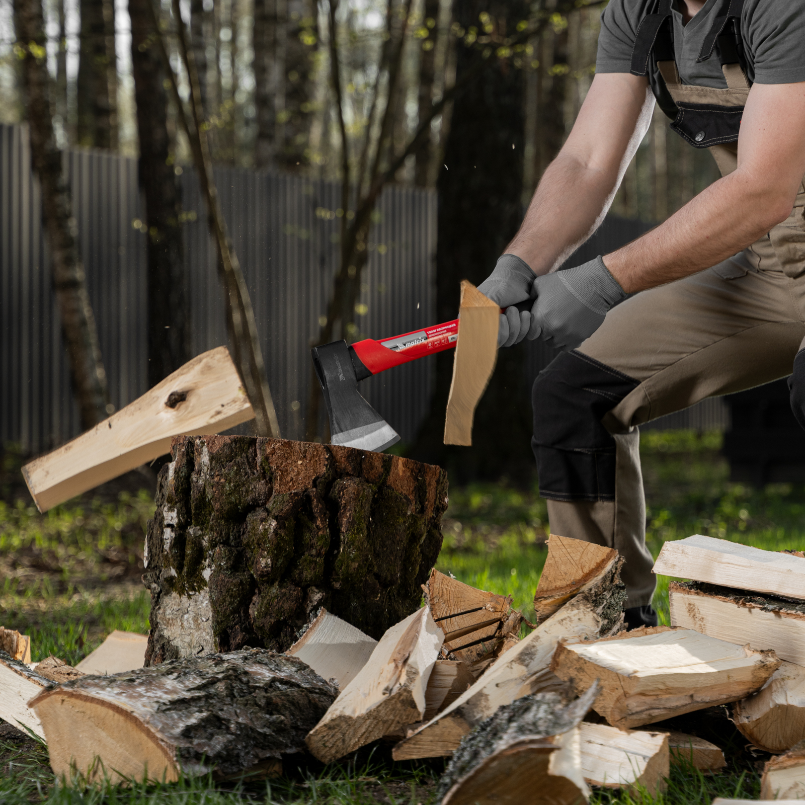 Топор, 800 г, эргономичная фибергласовая рукоятка, 450 мм Matrix