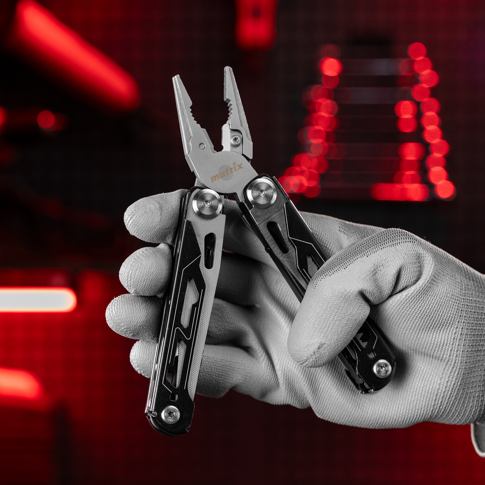 Трансформер (мультитул), 15 функций, авторазжим, в чехле, 160 мм Matrix