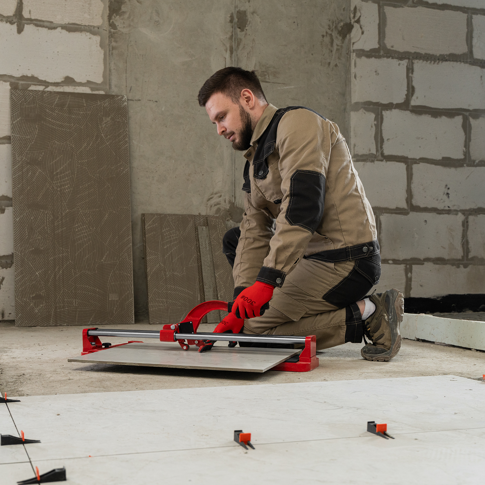 Плиткорез 600 х 16 мм, литая станина,каретка на подшипниках, усиленная рукоятка MTX