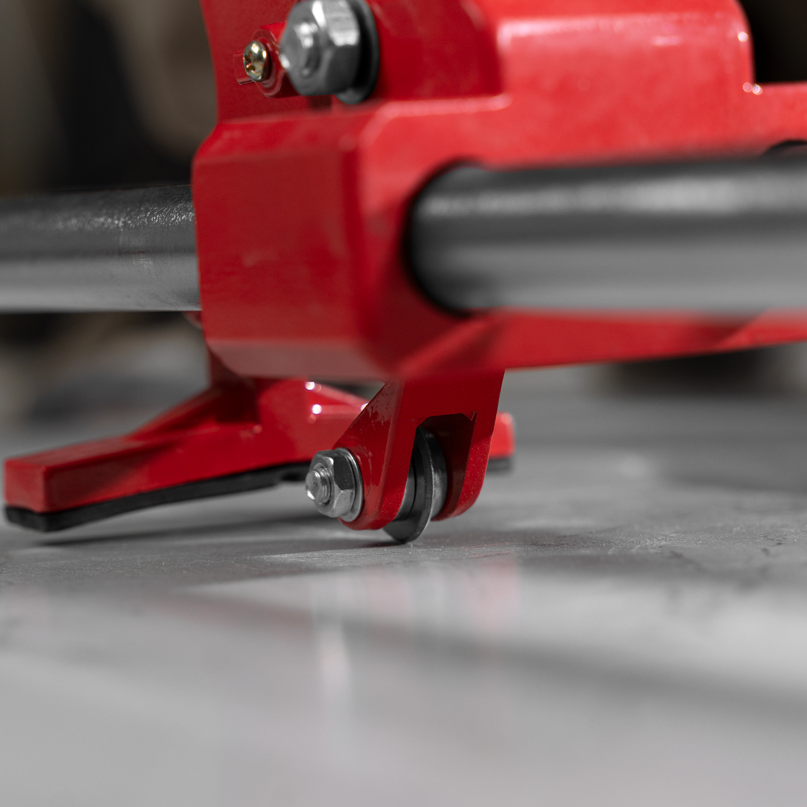 Плиткорез 600 х 16 мм, литая станина,каретка на подшипниках, усиленная рукоятка MTX