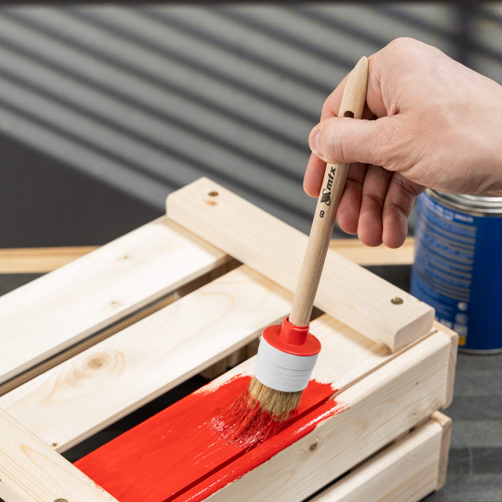 Кисть круглая № 8 (35 мм) натуральная щетина, деревянная ручка MTX