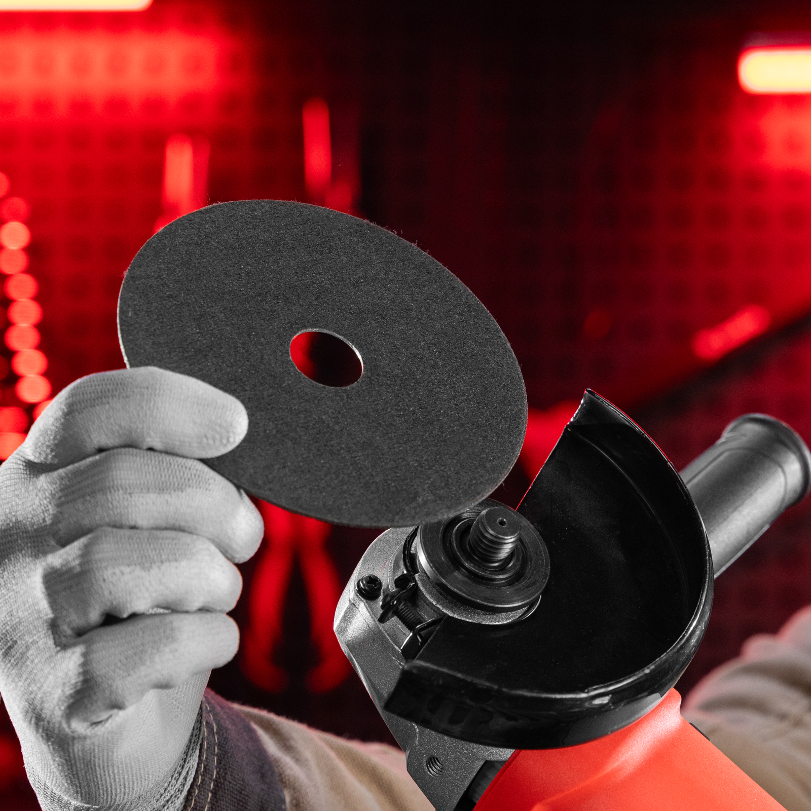 Машина шлифовальная угловая MAG125-800, 800 Вт, 125 мм, 12000 об/мин MTX