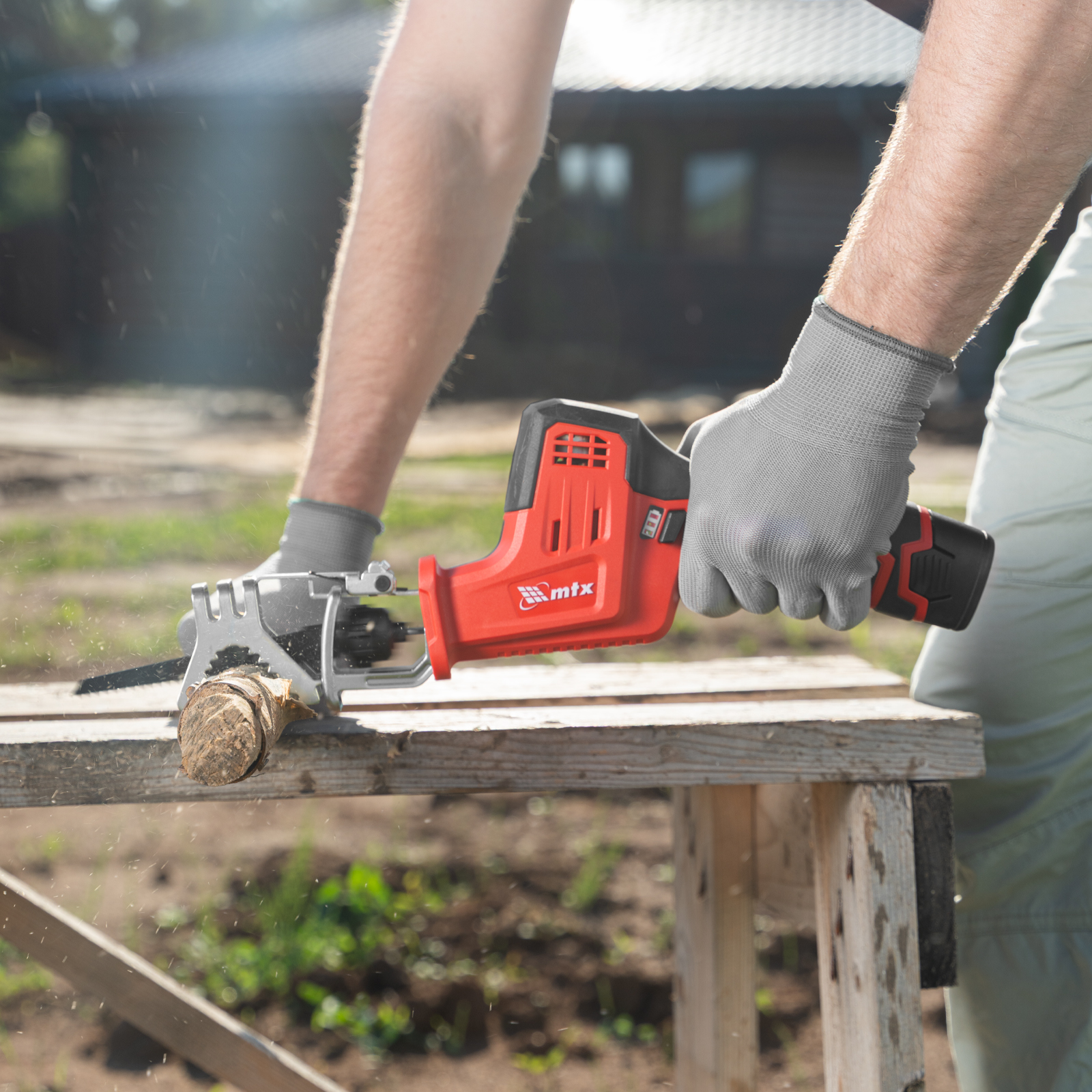 Пила сабельная аккумуляторная RС-65, Li-Ion, 12 В MTX