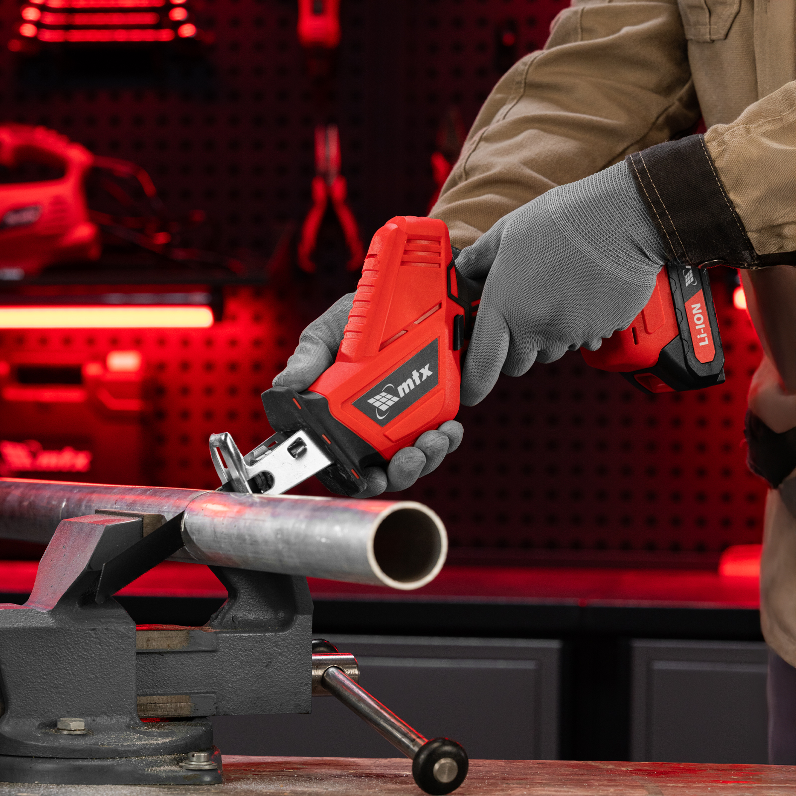 Пила сабельная аккумуляторная RС-80, Li-Ion, 20 В MTX