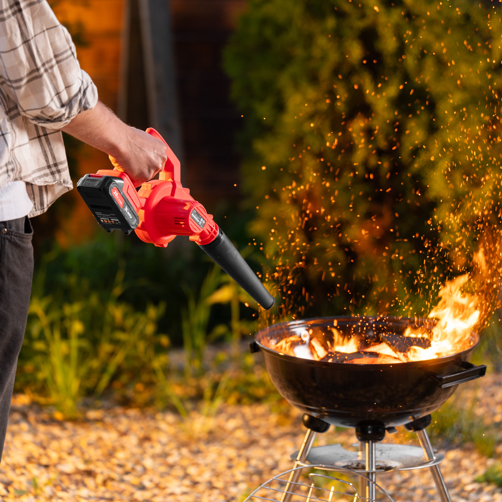 Воздуходувка-пылесос акк. портативная, LB-185, 35 м/с, 170 м3/ч, Li-Ion, 20 В MTX