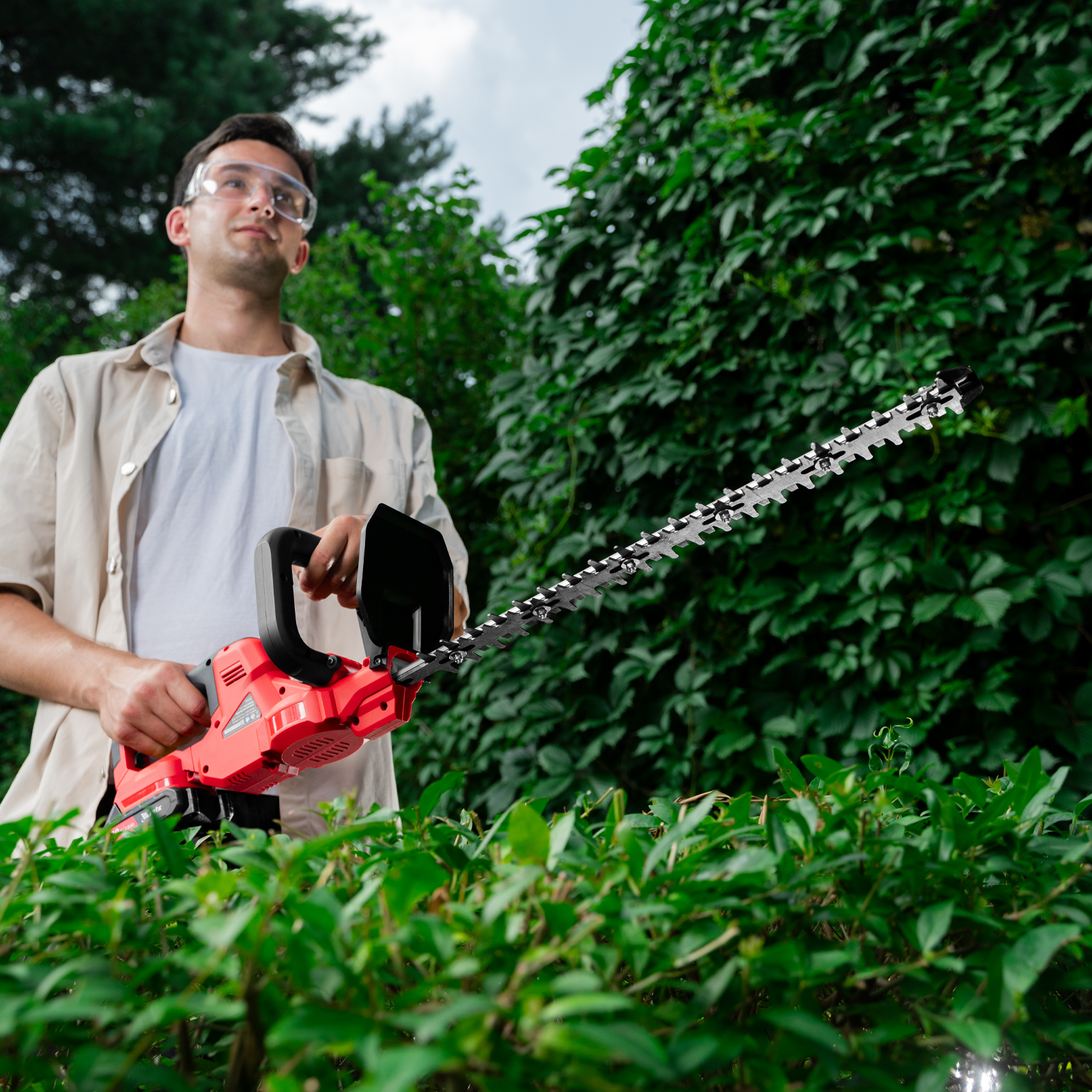 Кусторез аккумуляторный HT-510, нож 510 мм, Li-Ion, 20 В MTX