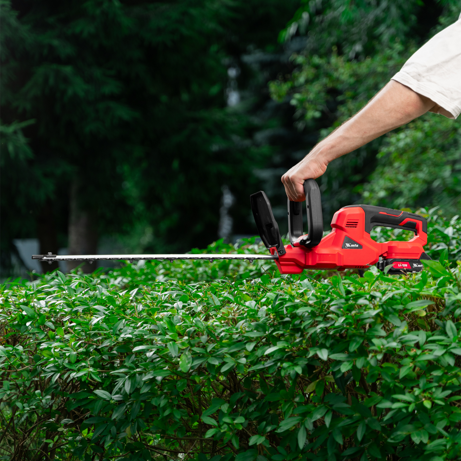 Кусторез аккумуляторный HT-510, нож 510 мм, Li-Ion, 20 В MTX