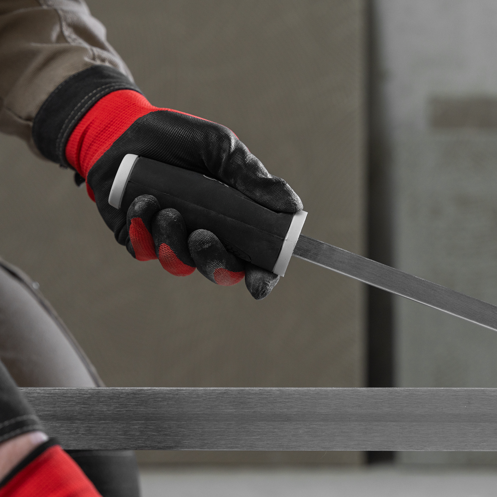 Плиткорез ручной монорельсовый 600 х 14 мм, ходовая каретка,9/4 рег. подшипников, литая станина// MTX