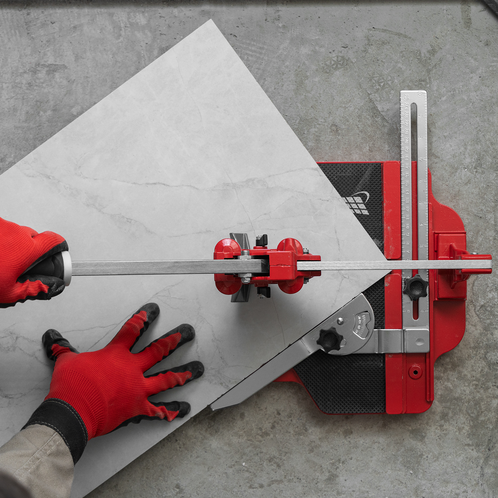 Плиткорез ручной монорельсовый 600 х 14 мм, ходовая каретка,9/4 рег. подшипников, литая станина// MTX