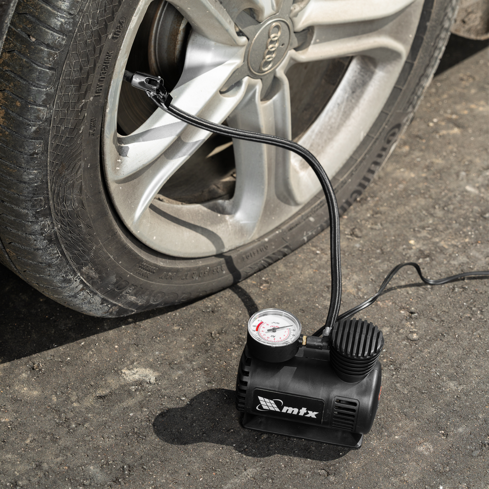 Компрессор автомобильный С-12, 12 В, 17 атм., 12 л/мин// MTX