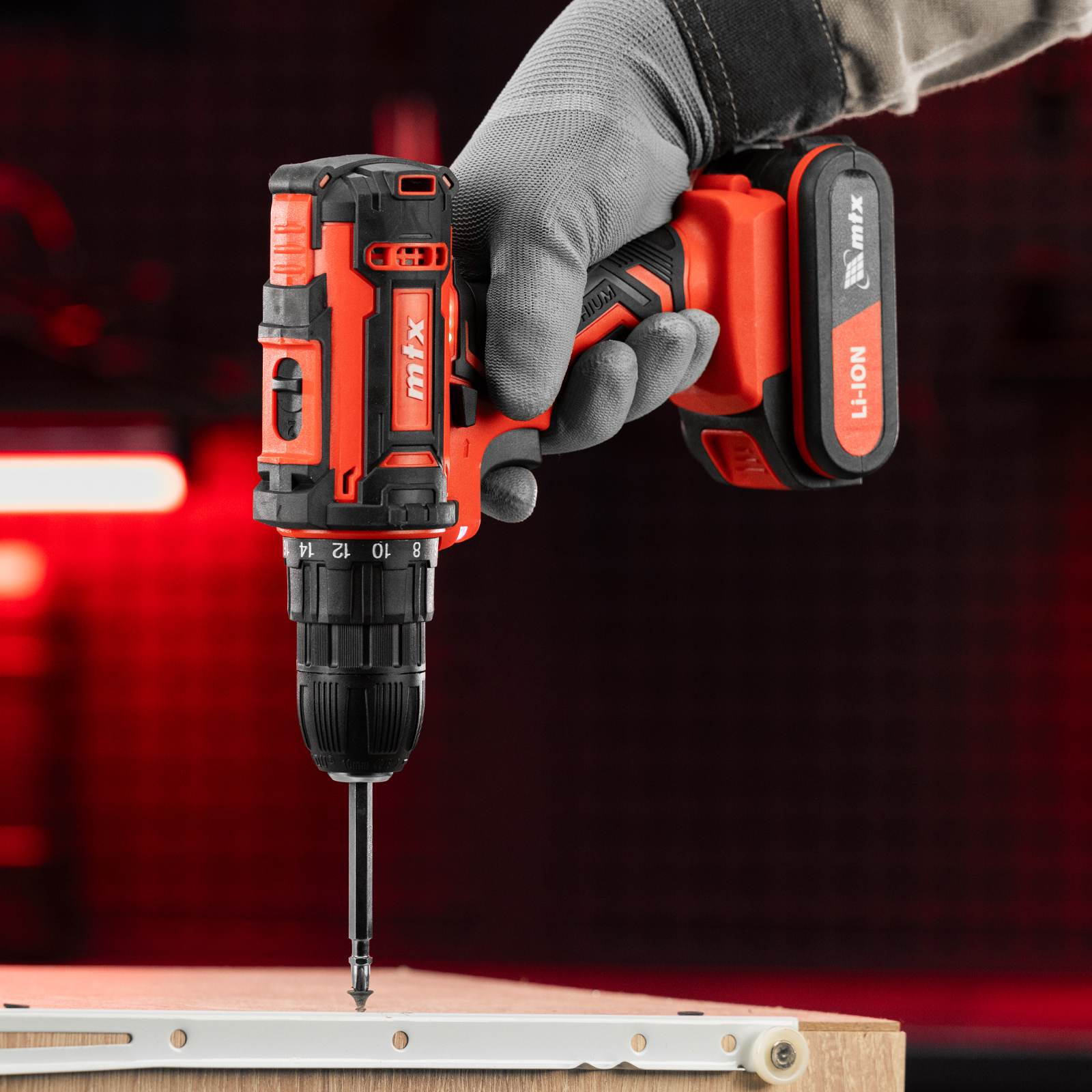 Дрель-шуруповерт аккумуляторная CDS-20, Li-Ion, 20 В// MTX