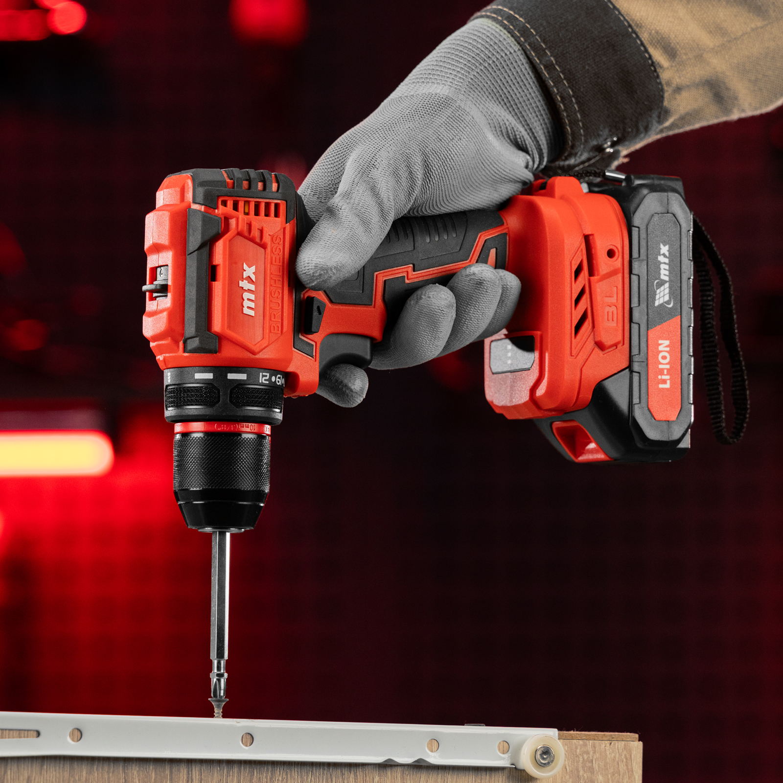 Дрель-шуруповерт аккумуляторная бесщет. CDS-BL-20, Li-Ion, 20 В// MTX