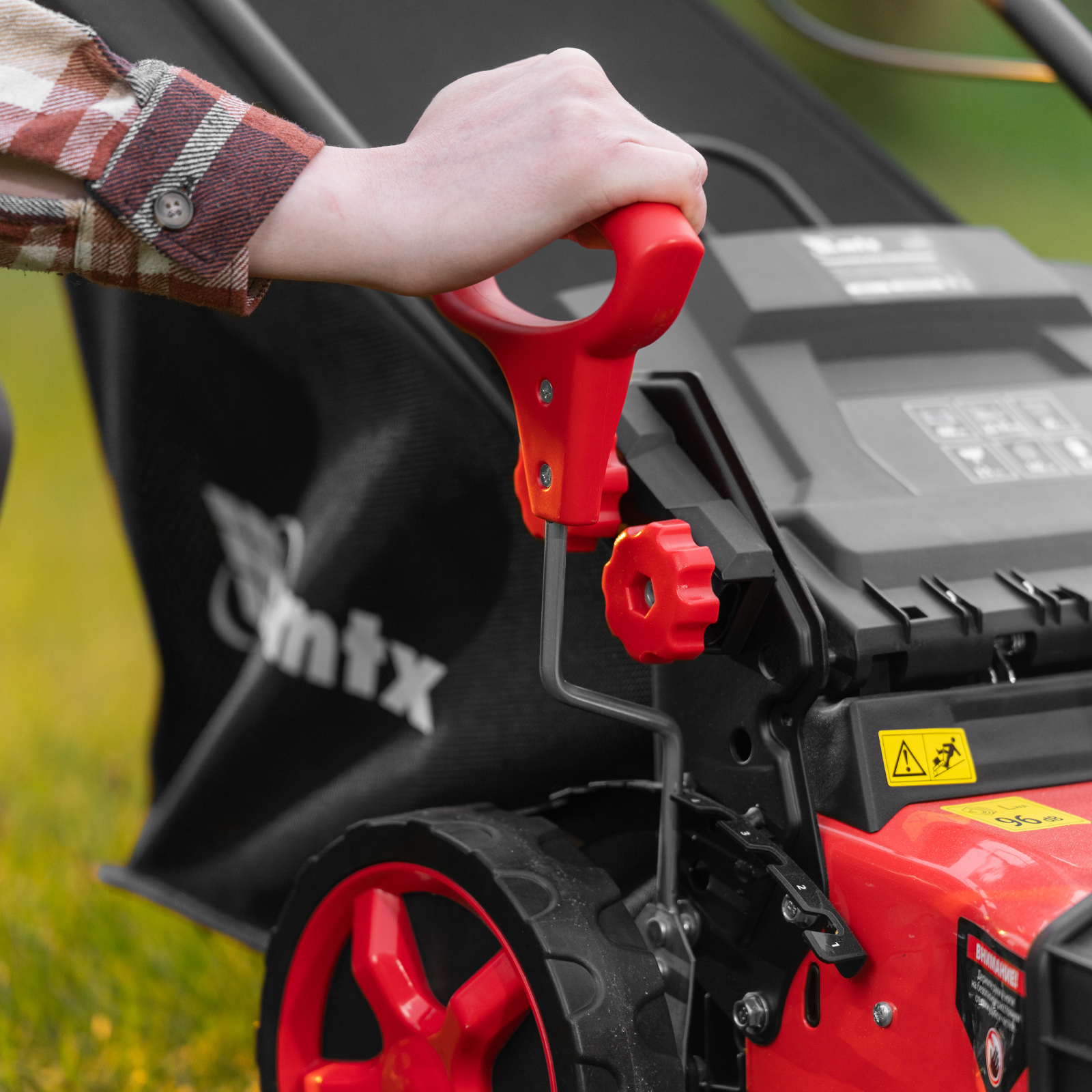 Газонокосилка бензиновая GL46SP-K, 145 см3, 46 см, привод, 50 л MTX