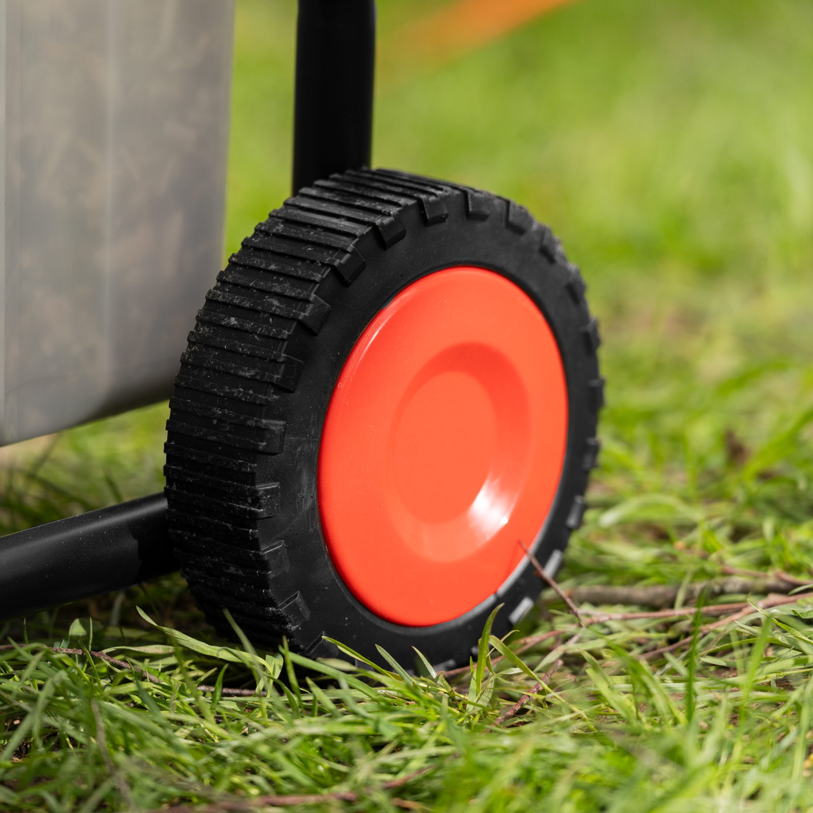 Измельчитель садовый электрический EGS-26, 2600 Вт, 45 мм MTX