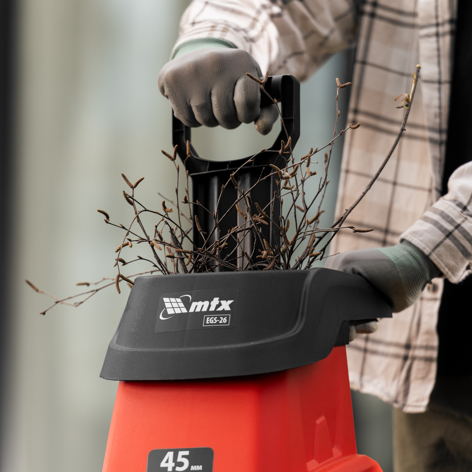 Измельчитель садовый электрический EGS-26, 2600 Вт, 45 мм MTX