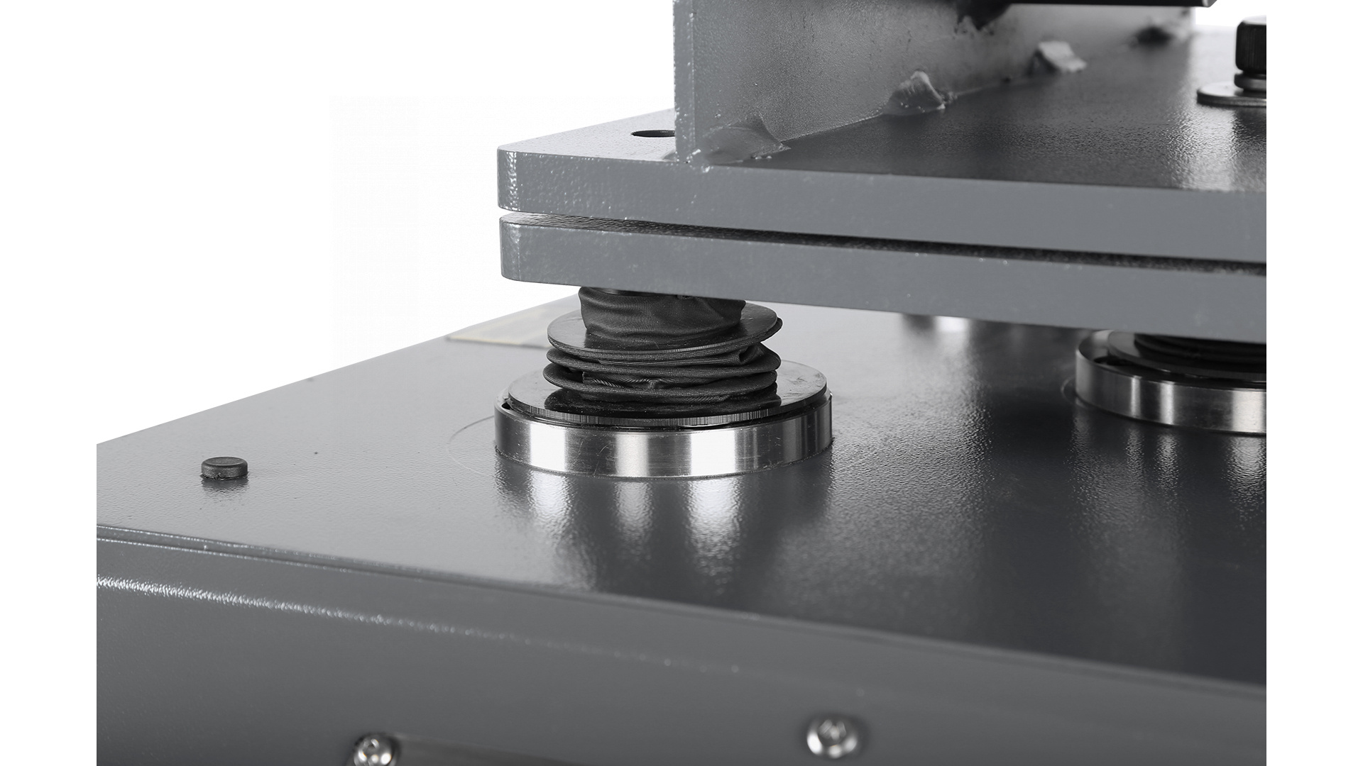 Вибростенд для диагностики подвески с поворотной площадкой и дисплеем NORDBERG NTE53