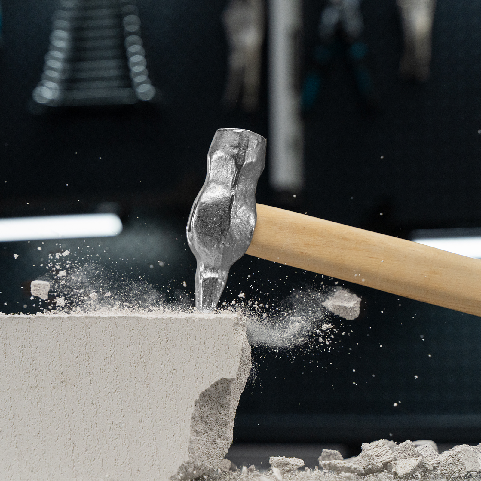 Молоток слесарный, 800 г, круглый боек, деревянная рукоятка