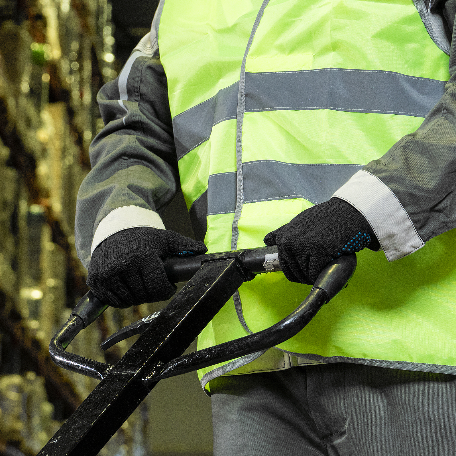 Перчатки трикотажные, ПВХ-покрытие "Точка", 10 класс, черные