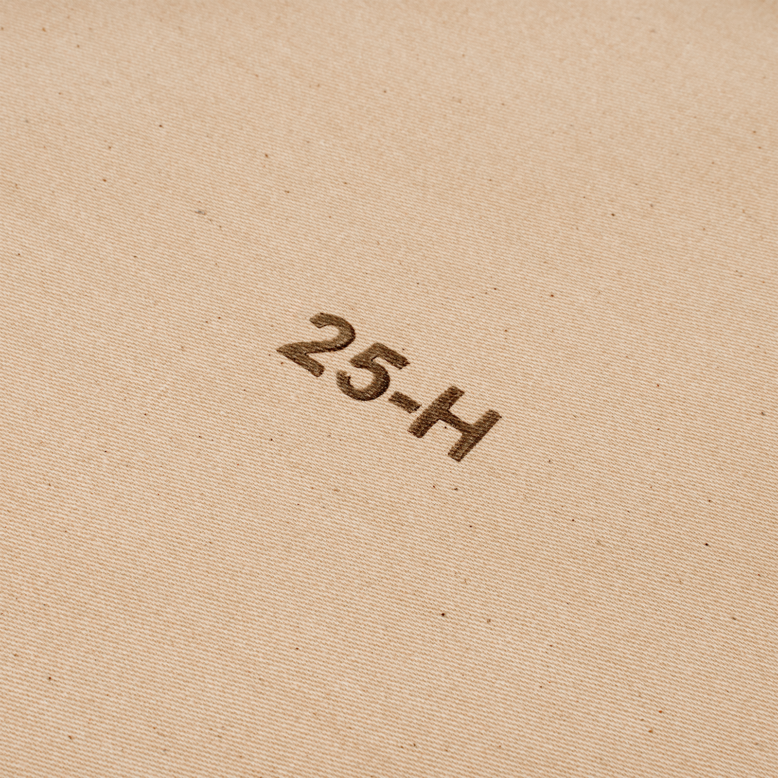 Шкурка на тканевой основе, зернистость № 25, 775 мм х 30 м, "БАЗ"